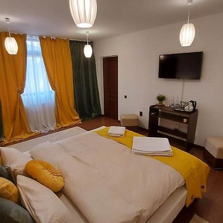 Ambiennt Hotel Bukarest Kültér fotó