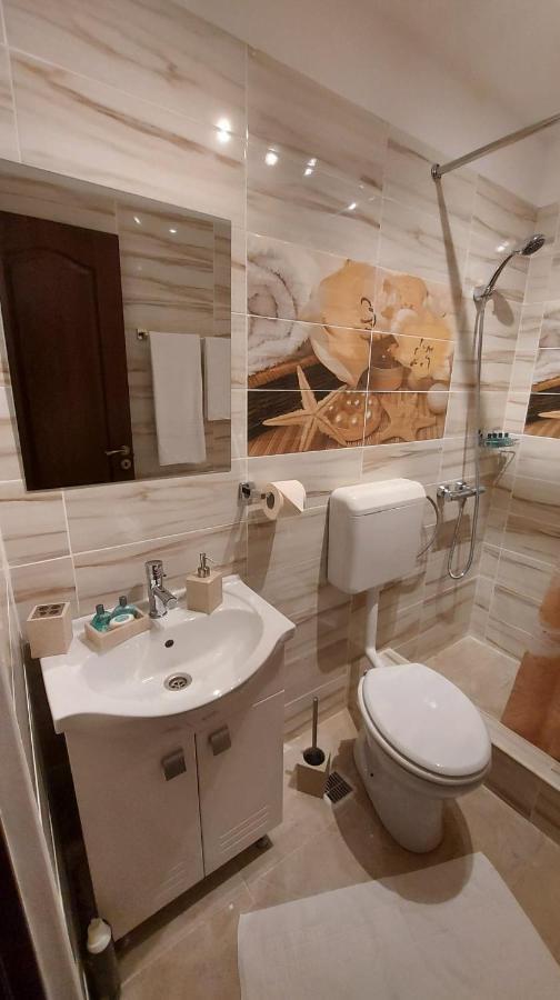 Ambiennt Hotel Bukarest Kültér fotó