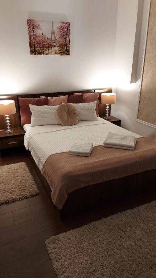 Ambiennt Hotel Bukarest Kültér fotó