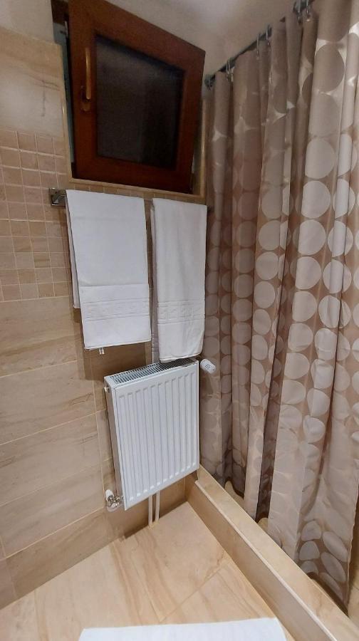 Ambiennt Hotel Bukarest Kültér fotó