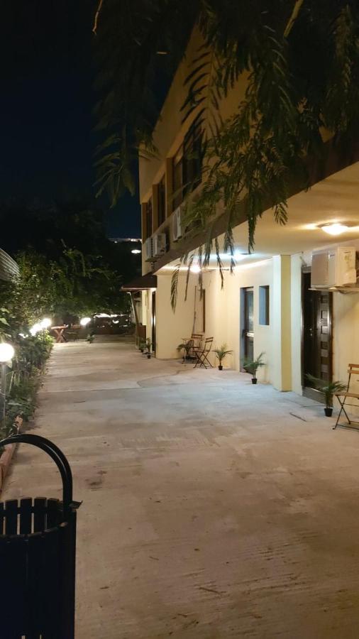 Ambiennt Hotel Bukarest Kültér fotó