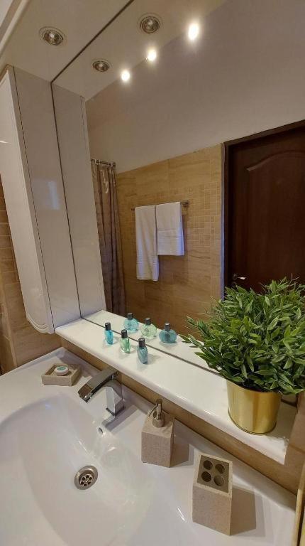 Ambiennt Hotel Bukarest Kültér fotó