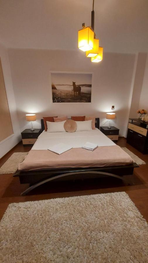 Ambiennt Hotel Bukarest Kültér fotó