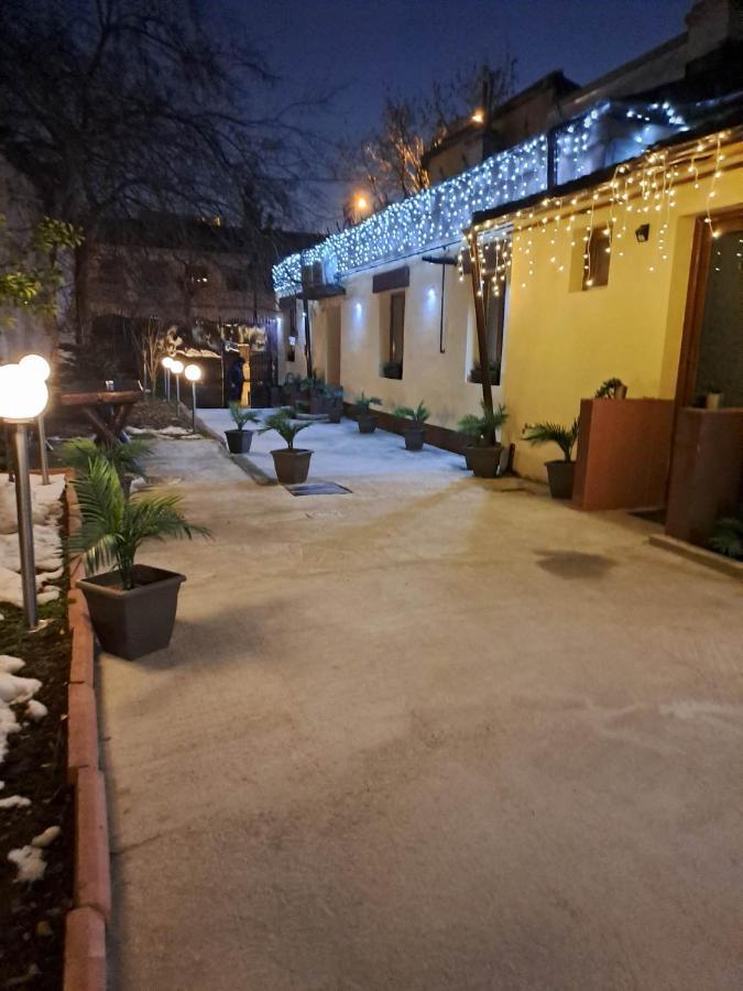 Ambiennt Hotel Bukarest Kültér fotó